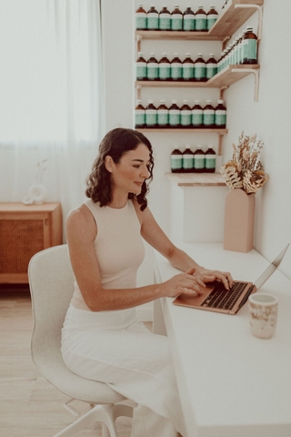 Eva Rose Women's Natural Health